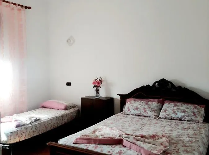 Δωμάτια σε οικογενειακή κατοικία Travelers